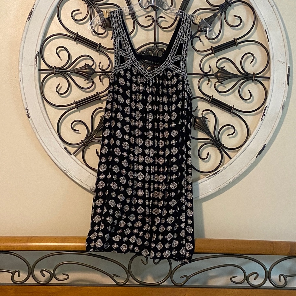 American Eagle Black and White Patterned Dress
